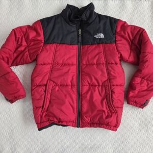 The North Face Boys Burgandy & Black Midweight Zippered Puffer Jacket Size 10/12